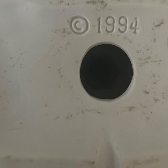 Grandeur Noel Snow Flake Village Church and Museum Christmas Hand Painted 1994 - Picture 9 of 14